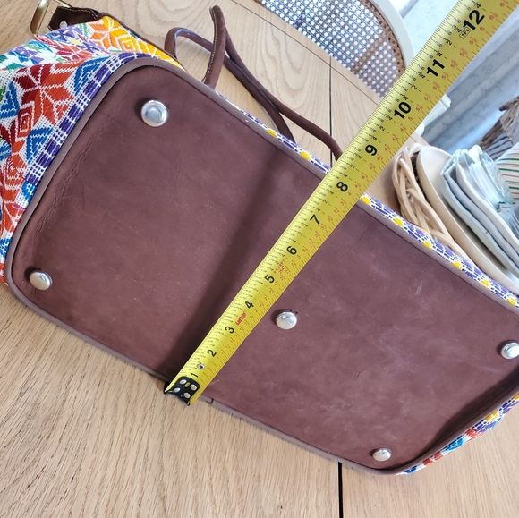 Artisan Travel Bag - Picture 3 of 11